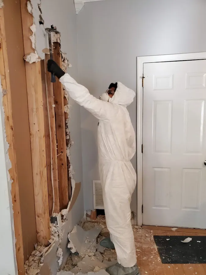 Commercial Water Damage Restoration in Glenview, IL